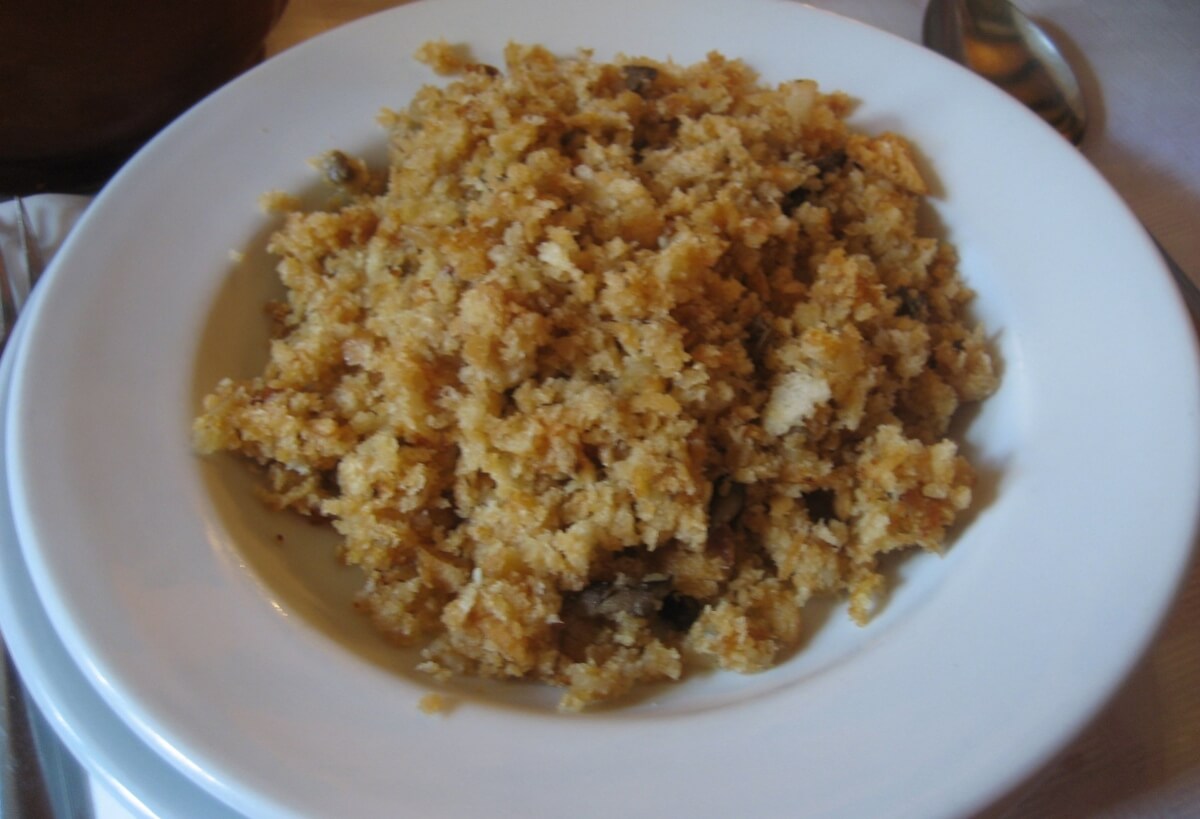 Plato de migas al pastor.