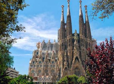 Maravillándonos con la Sagrada Familia de Barcelona