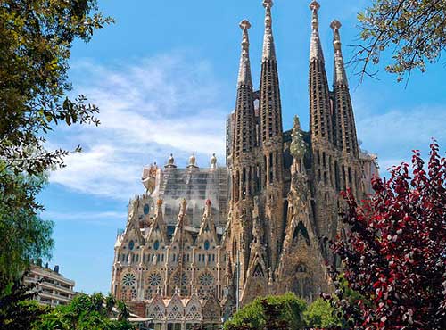 Maravillándonos con la Sagrada Familia de Barcelona