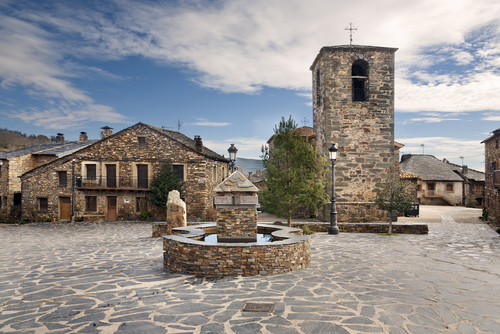 Descubre los pueblos negros de Guadalajara