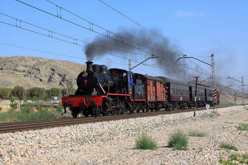 Recorremos España en trenes turísticos, viajes inolvidables
