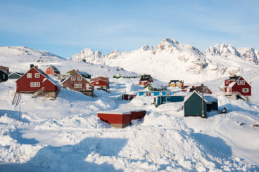 Tasiilaq, un precioso y colorido pueblo en Groenlandia