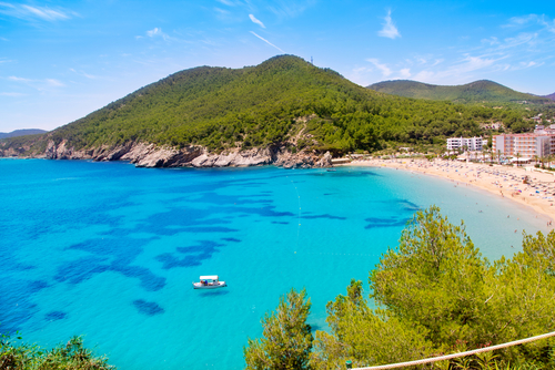 4 rutas en coche por Ibiza