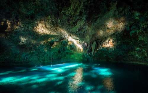 El Parque Nacional de Los Tres Ojos, un rincón mágico