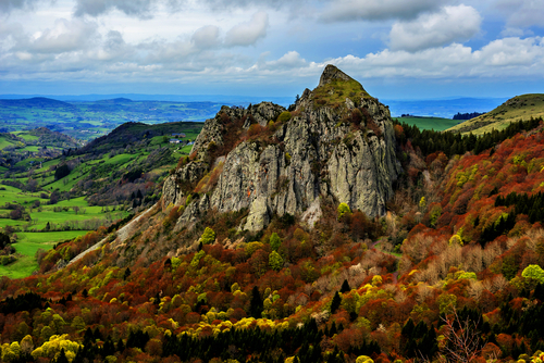 Recorremos los increíbles paisajes de Auvernia, en Francia