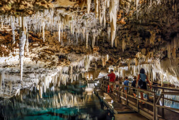 Las fantásticas Cuevas de Cristal en las Bermudas