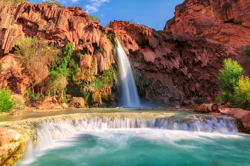 Las cataratas de Havasu en el Gran Cañón