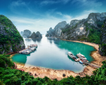 La espectacular bahía de Halong en Vietnam