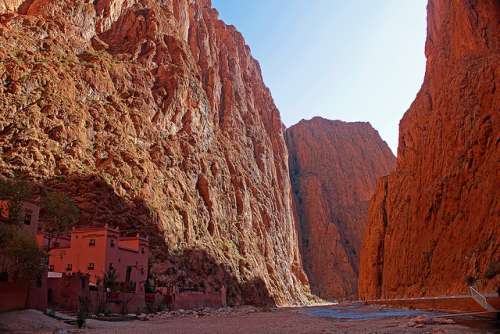 Las gargantas del Todra en Marruecos, solo para aventureros