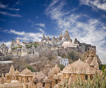 La colina de Palitana en India y sus mil templos
