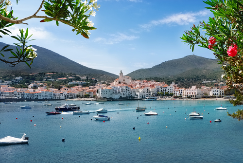 Razones para visitar Cadaqués, un pueblo que lo tiene todo