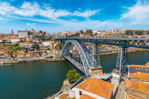 Un paseo por los barrios de Oporto más bonitos