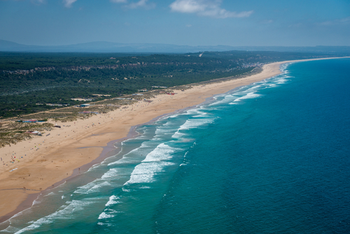 Costa de Caparica, un paraíso playero en Portugal