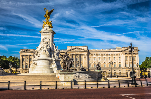 Visitamos el palacio real de la Corona británica