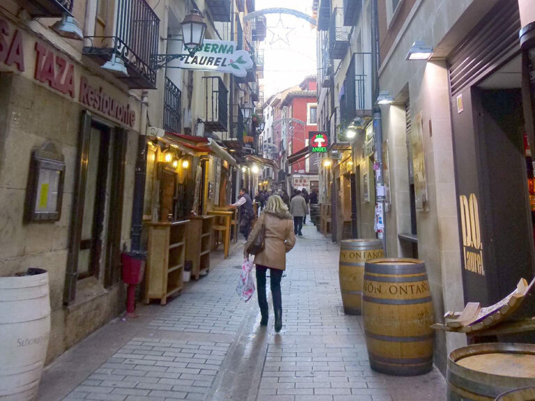 La calle Laurel de Logroño, lugar imprescindible para tapear
