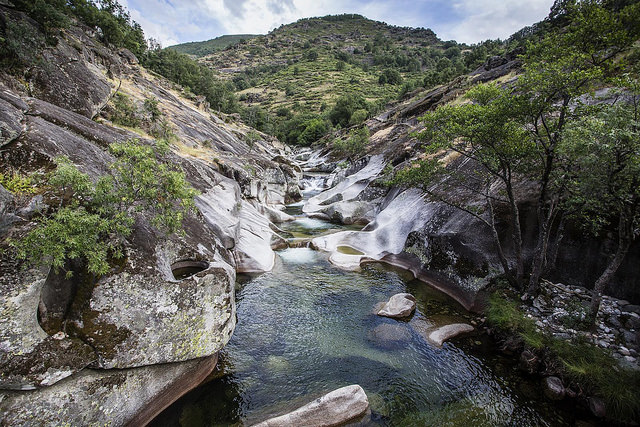Guía con rutas de senderismo por el Valle del Jerte