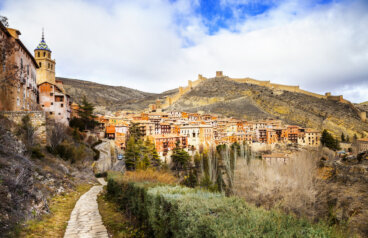 Visitamos la ciudad medieval de Albarracín en Teruel