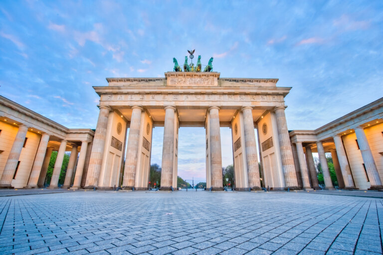 La Puerta de Brandenburgo, historias y leyendas