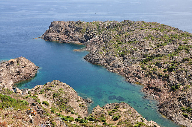 Recorremos el fabuloso y artístico cabo de Creus