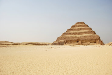 Saqqara y su pirámide escalonada: datos para la visita