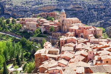 6 pueblos españoles que tienen algo especial