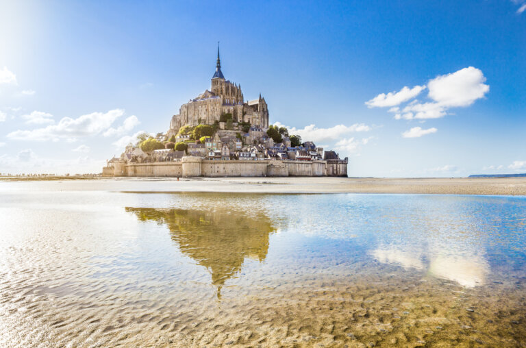 Monte Saint-Michel: cómo llegar y dónde dormir