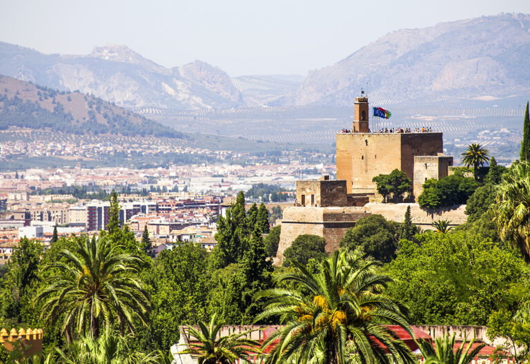 7 cosas que debes saber antes de visitar Granada