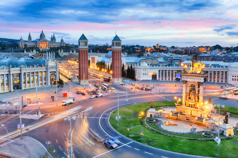 Conoce Barcelona de noche y los planes que te ofrece