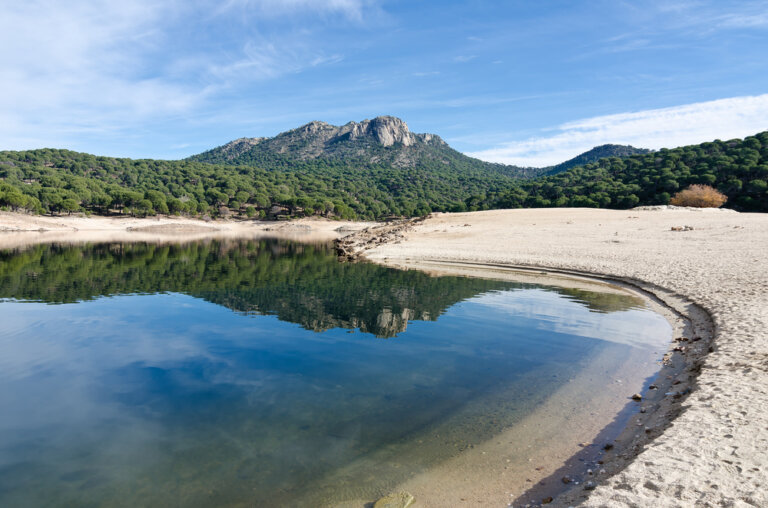 Playa de Virgen de la Nueva: la primera bandera azul de Madrid