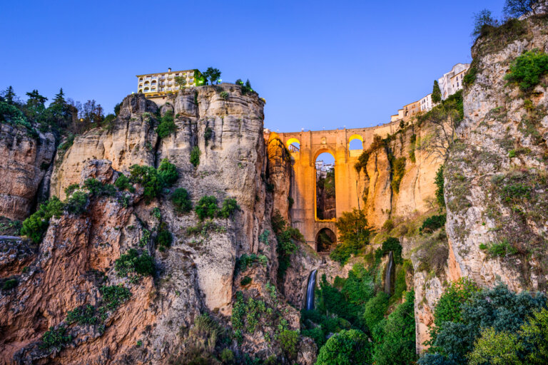 Ronda romántica, la magia de un paseo inolvidable