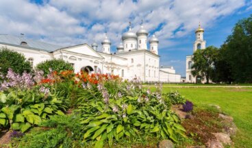 Cómo llegar al monasterio de Yuriev en Rusia
