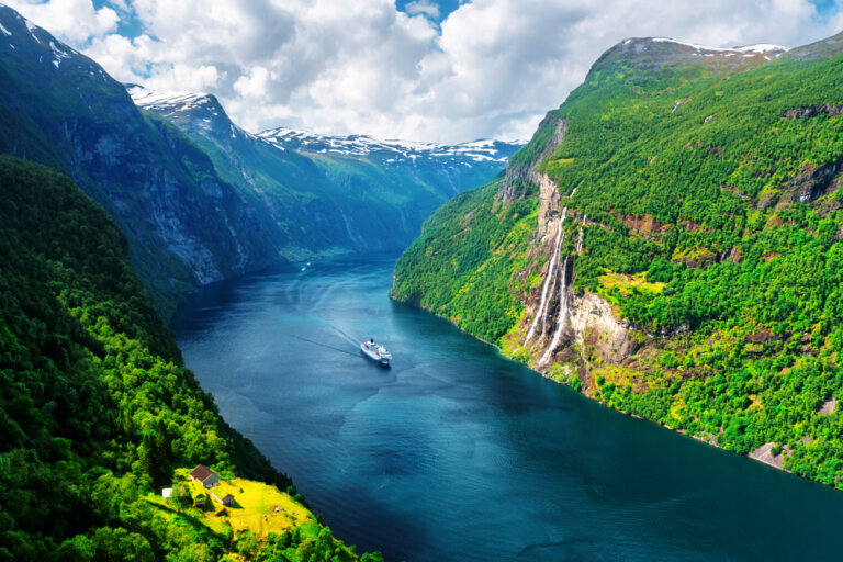 4 lugares de los fiordos noruegos que te van a encantar