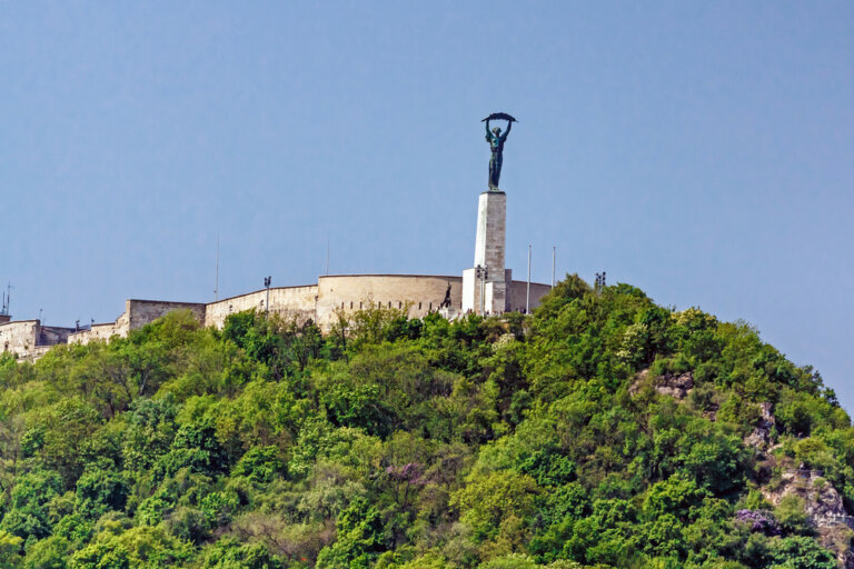 Cómo subir y qué ver en la ciudadela de Budapest