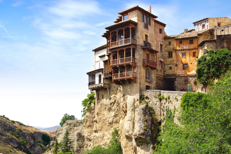 Cómo llegar a las Casas Colgadas de Cuenca