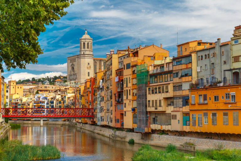 Ciudades de Cataluña, ¿cuáles son sus grandes atractivos?