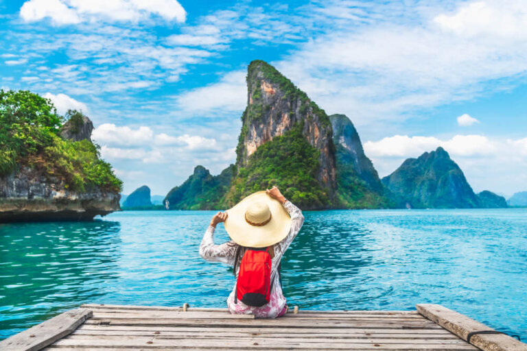 5 razones por las que una mujer debe viajar sola