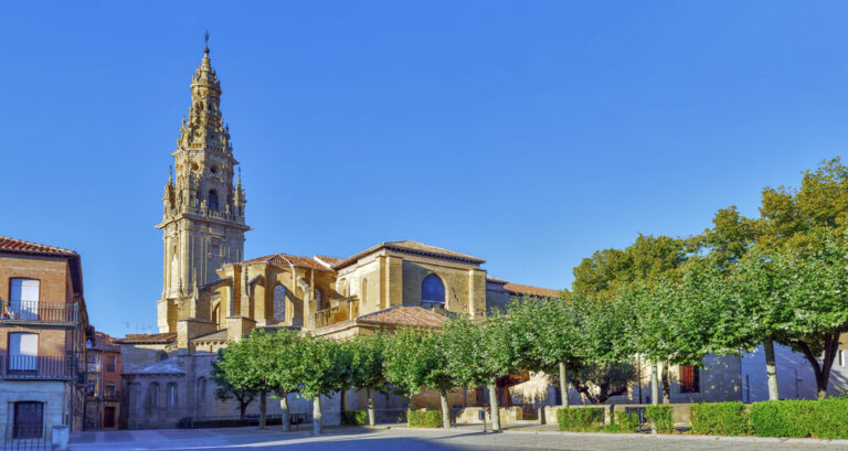 Visita la catedral de Santo Domingo de la Calzada