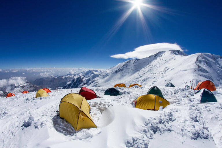 Senderismo hasta el campamento base de Lenin