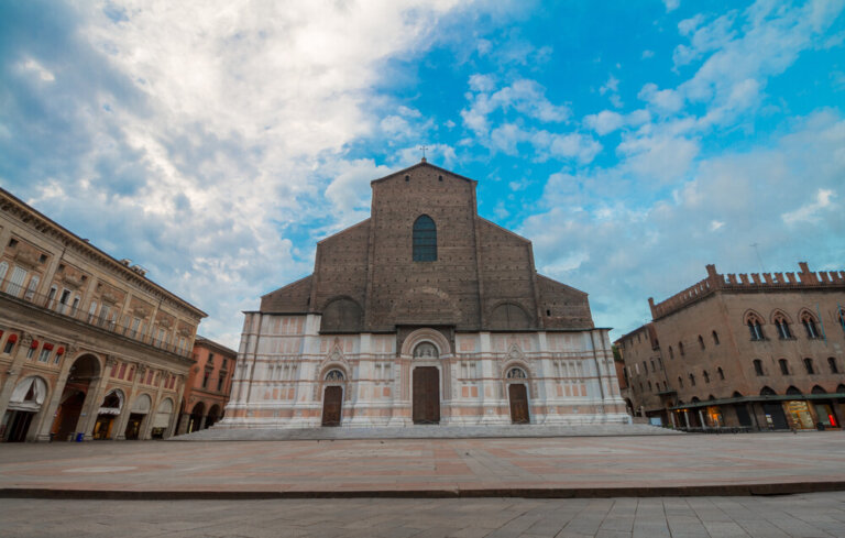 La Basílica de San Petronio, la quinta más grande del mundo