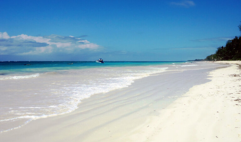 Playa de Diani: un hermoso lugar en Kenia