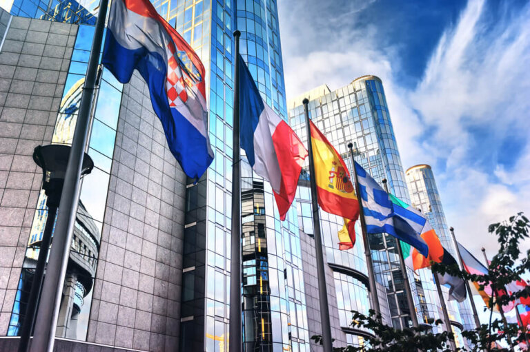 Los países de Europa que reciben más inmigrantes