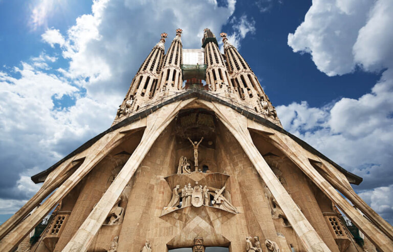 Monumentos a los que podemos viajar sin salir de casa