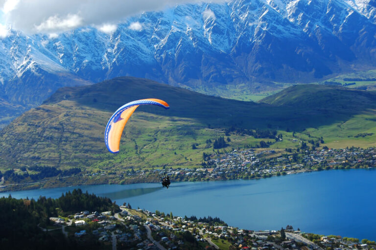Los mejores lugares de Queenstown para tirarse en paracaídas