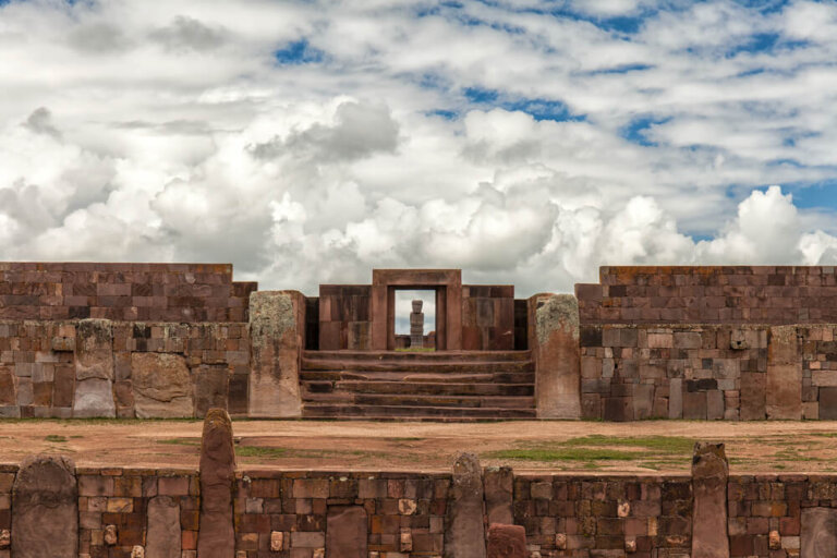Tiwanaku: un sitio arqueológico increíble
