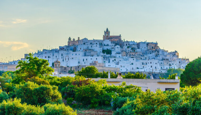 Un paseo por la ciudad blanca de Ostuni