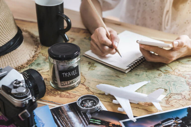5 claves para ahorrar en tus viajes