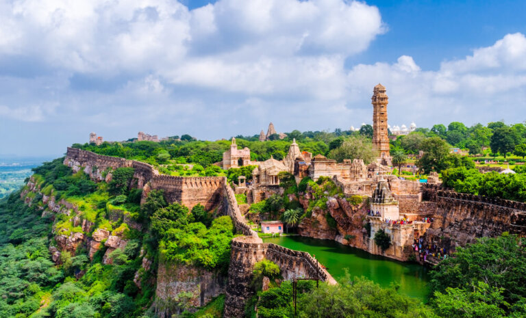 Descubre el imponente fuerte de Chittorgarh en India