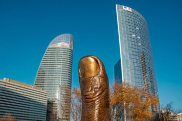 'Le Pouce' de La Défense en París: una extraña obra