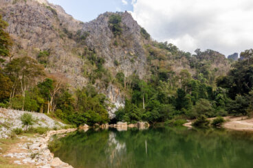 La extraordinaria cueva de Kong Lor, en Laos