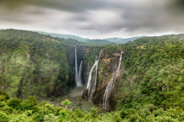 Cataratas Jog en la India durante la temporada de lluvias